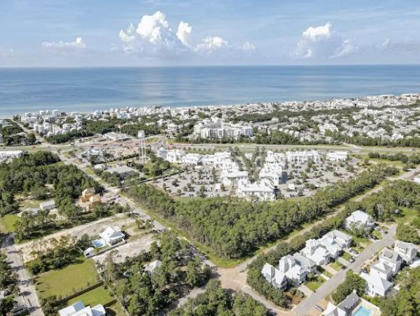 Rosemary Beach Home with Four Bedroom,