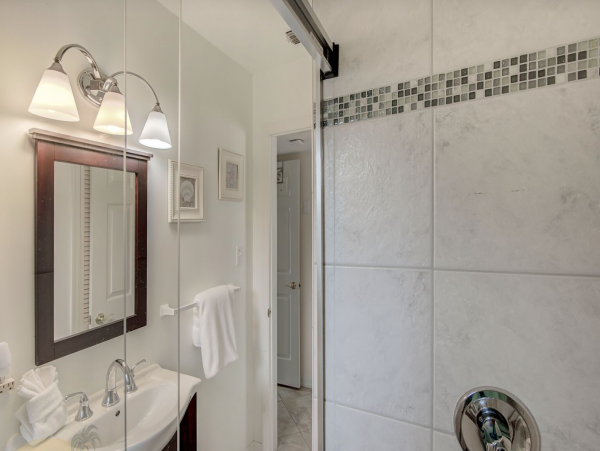 Waterfront Indian rocks Beach rental half mile to beach