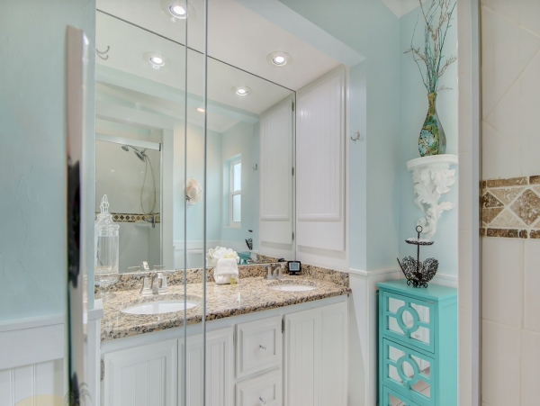 Waterfront Indian rocks Beach rental half mile to beach