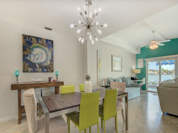 Waterfront Indian rocks Beach rental half mile to beach