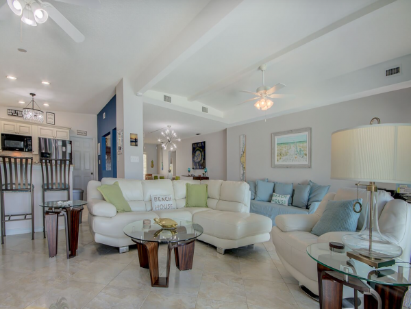 Waterfront Indian rocks Beach rental half mile to beach