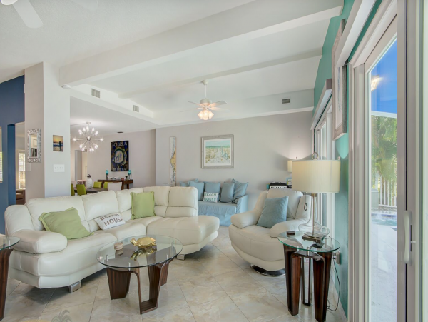 Waterfront Indian rocks Beach rental half mile to beach
