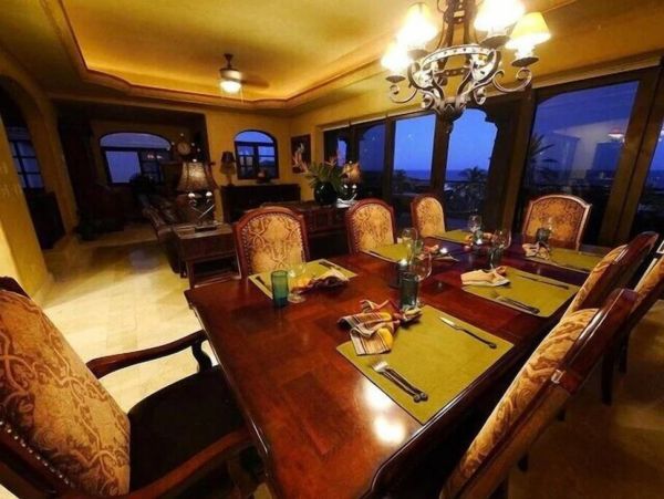 Beautiful Villa in San Jose del Cabo w/ 4 bedrooms Steps to Beach