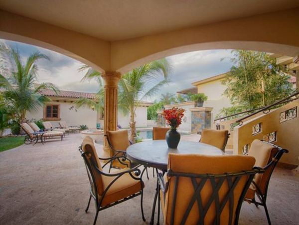 Beautiful Vacation Rental with 4 Bedrooms in La Noria