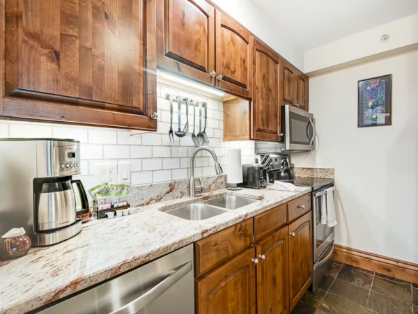 Vail Vacation Condo Ski in Ski out 1 Bedroom Plus Loft