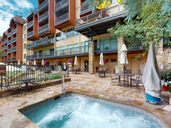 Vail Vacation Condo Ski in Ski out 1 Bedroom Plus Loft