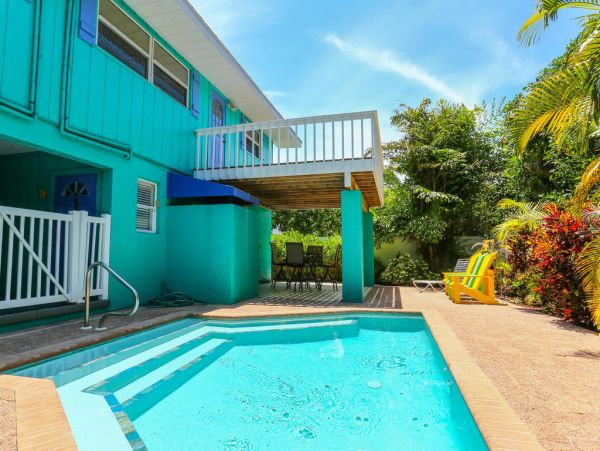 Anna Maria Vacation Rental Steps to the Beach