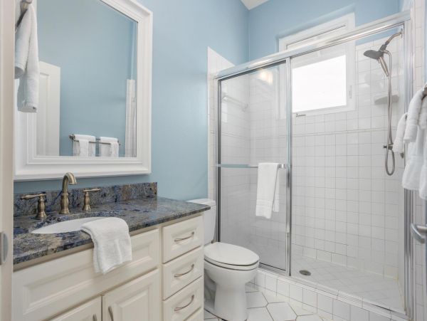 Pensacola Vacation Home Three Bedroom Walk to Beach