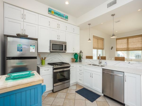 Pensacola Vacation Home Three Bedroom Walk to Beach