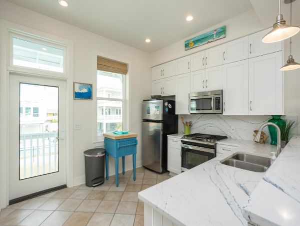 Pensacola Vacation Home Three Bedroom Walk to Beach