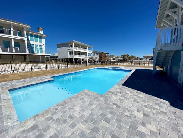 Pensacola Vacation Home Three Bedroom Walk to Beach