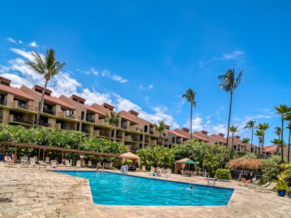Kihei Vacation Condo One Bedroom Walk to Beach