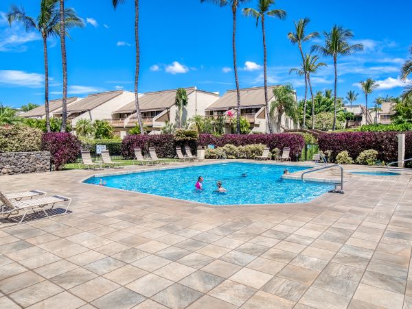 Wailea Vacation Condo One Bedroom Walk to Beach