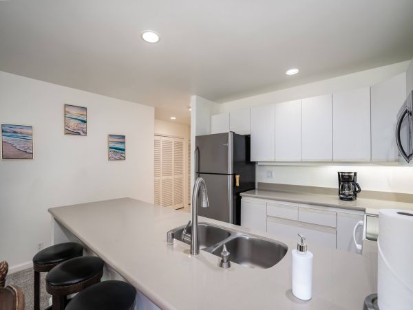 Wailea Vacation Condo One Bedroom Walk to Beach