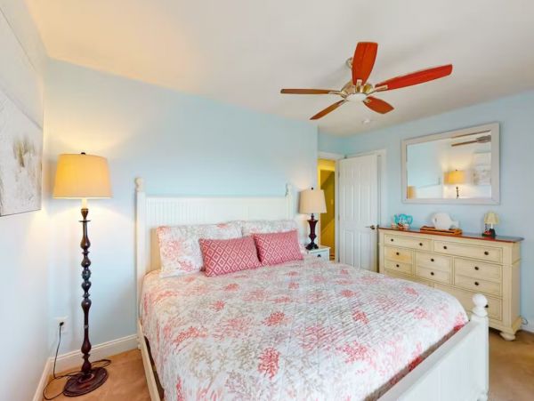 Oceanfront Luxury Vacation Rental in The Outer Banks