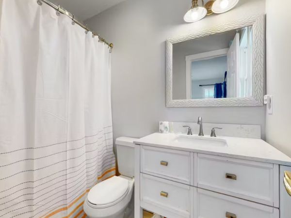 Oceanfront Luxury Vacation Rental in The Outer Banks