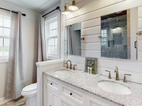 Oceanfront Luxury Vacation Rental in The Outer Banks