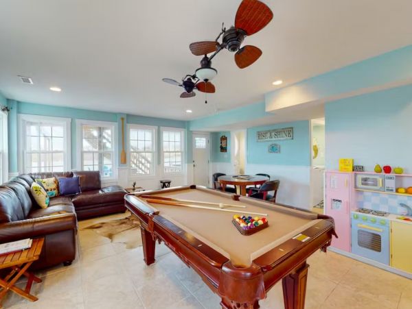 Oceanfront Luxury Vacation Rental in The Outer Banks