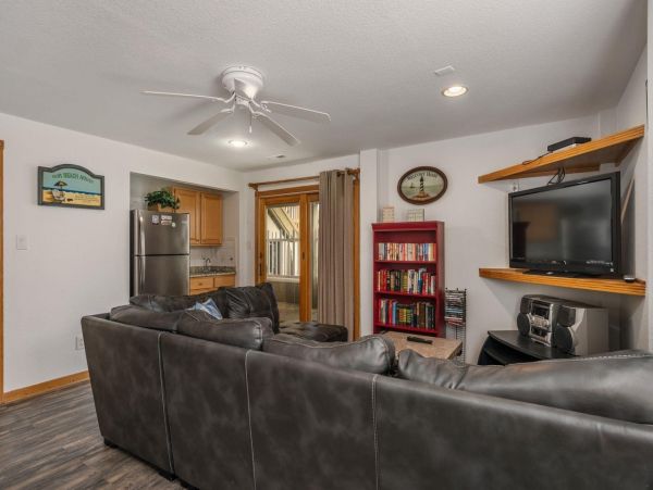 Oceanfront Nags Head Vacation Home Eight Bedroom
