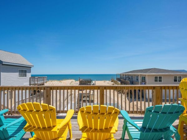 Oceanfront Nags Head Vacation Home Eight Bedroom