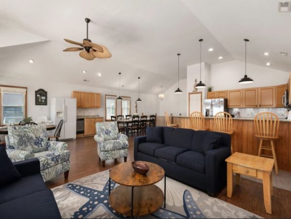 Oceanfront Nags Head Vacation Home Eight Bedroom