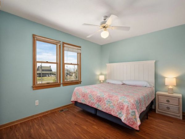 Oceanfront Nags Head Vacation Home Eight Bedroom