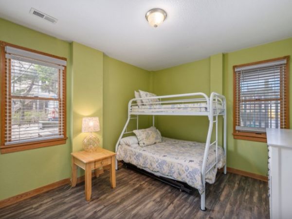 Oceanfront Nags Head Vacation Home Eight Bedroom