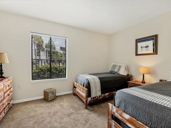 Manasota Beach Lovely 2 Bedroom Vacation Condo