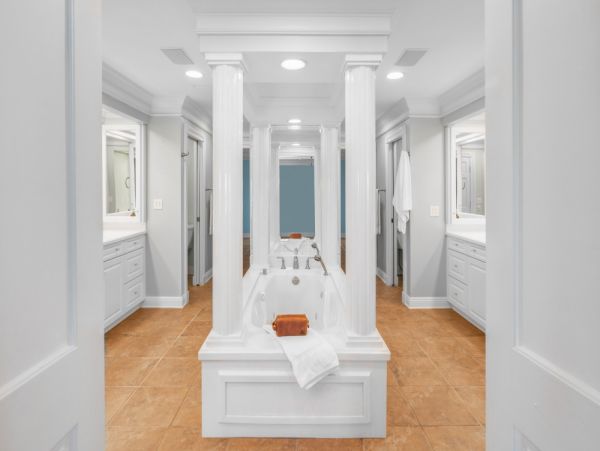 Stunning Beach Front Seven Bedroom Home with Private Pool in Miramar Beach