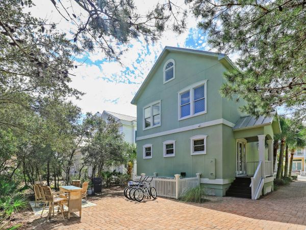 Walk to Beach Panama City Vacation Home Five Bedroom