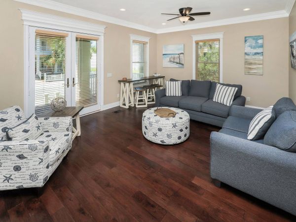 Walk to Beach Panama City Vacation Home Five Bedroom