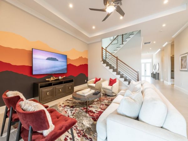 Luxurious 8-Bedroom Vacation Home in Orlando - Private Pool & Resort Amenities