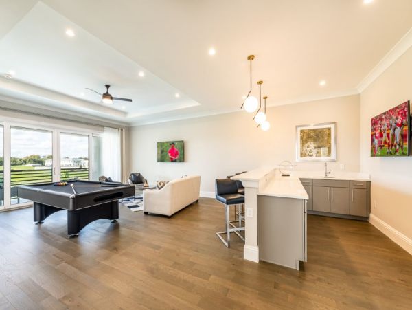 Luxurious 8-Bedroom Vacation Home in Orlando - Private Pool & Resort Amenities