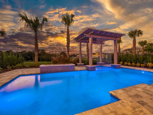 Luxurious 8-Bedroom Vacation Home in Orlando - Private Pool & Resort Amenities