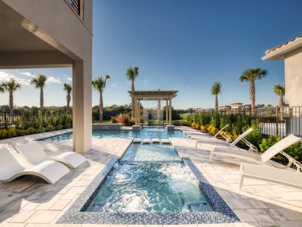 Luxurious 8-Bedroom Vacation Home in Orlando - Private Pool & Resort Amenities