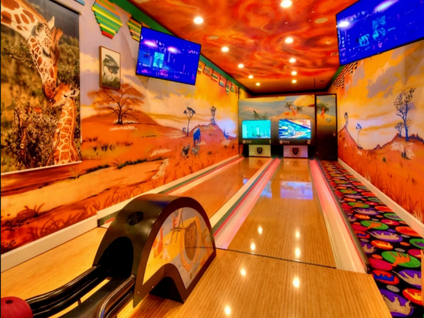 14-Bedroom Orlando Rental Close to Disney with Private Pool
