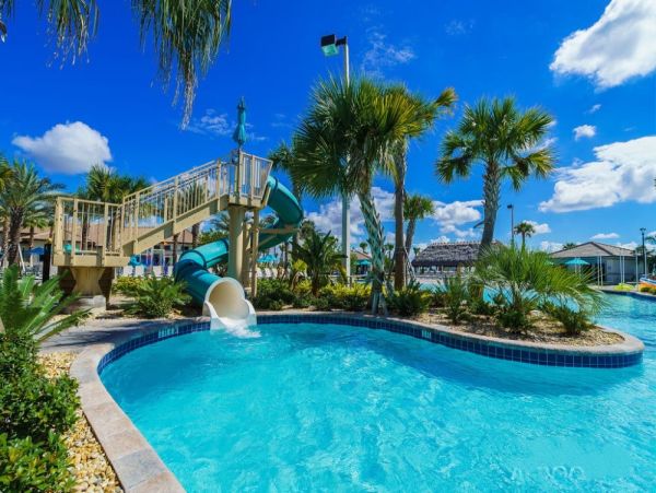 Five Bedroom Orlando Vacation Rental with Private Pool Near Disney World