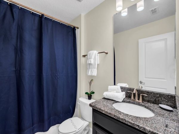 Five Bedroom Orlando Vacation Rental with Private Pool Near Disney World
