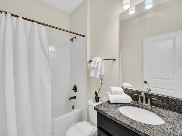 Five Bedroom Orlando Vacation Rental with Private Pool Near Disney World