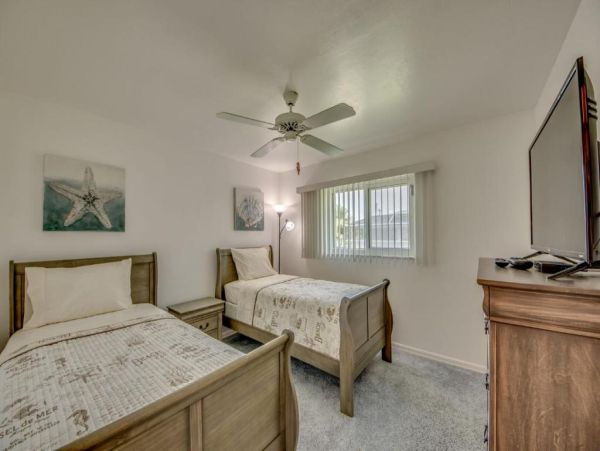 Experience Luxury Villas in Cape Coral