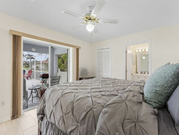Experience Luxury Villas in Cape Coral