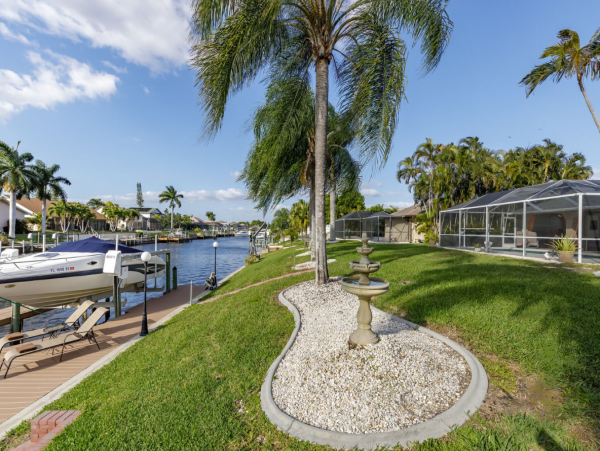 Two Beautiful Side by Side Villas in Cape Coral