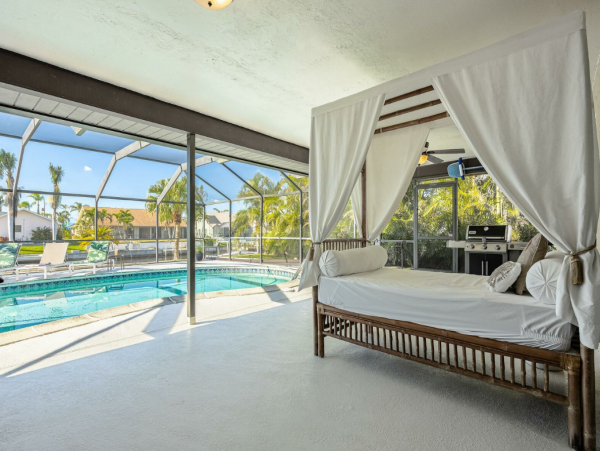 Two Beautiful Side by Side Villas in Cape Coral
