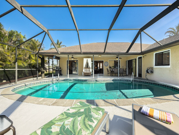 Two Beautiful Side by Side Villas in Cape Coral