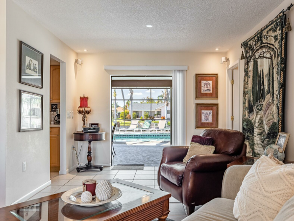 Two Beautiful Side by Side Villas in Cape Coral