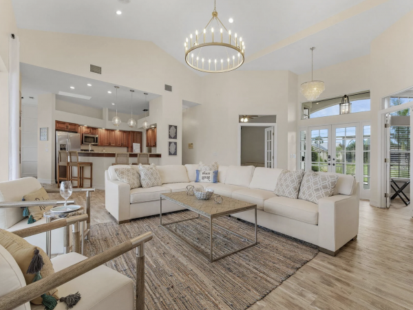 Luxury  Vacation Villa Cape Coral Pool & Outdoor Kitchen