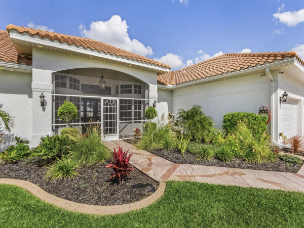 Luxury  Vacation Villa Cape Coral Pool & Outdoor Kitchen