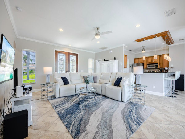 Waterfront Retreat with Gulf Access, Pool and Kayaks in Cape Coral