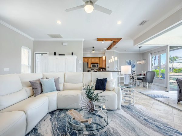 Waterfront Retreat with Gulf Access, Pool and Kayaks in Cape Coral