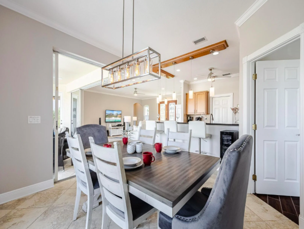 Waterfront Retreat with Gulf Access, Pool and Kayaks in Cape Coral